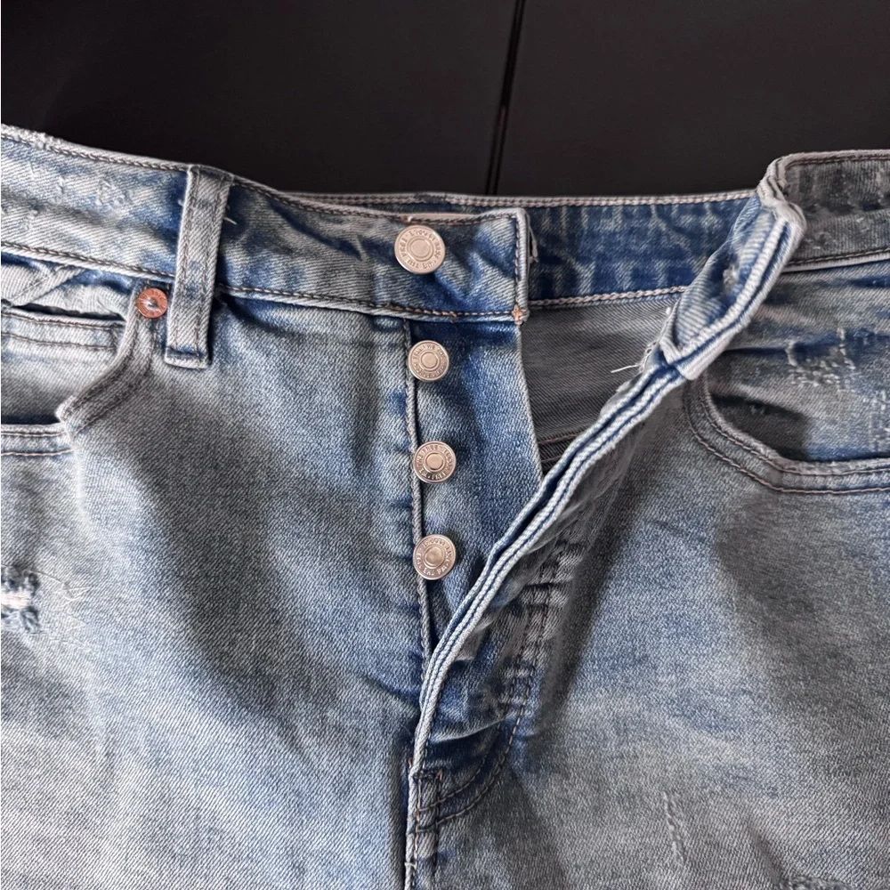 Free People We The Free Crvy Distressed Frayed Hem Shorts Size 26 - Picture 5 of 10